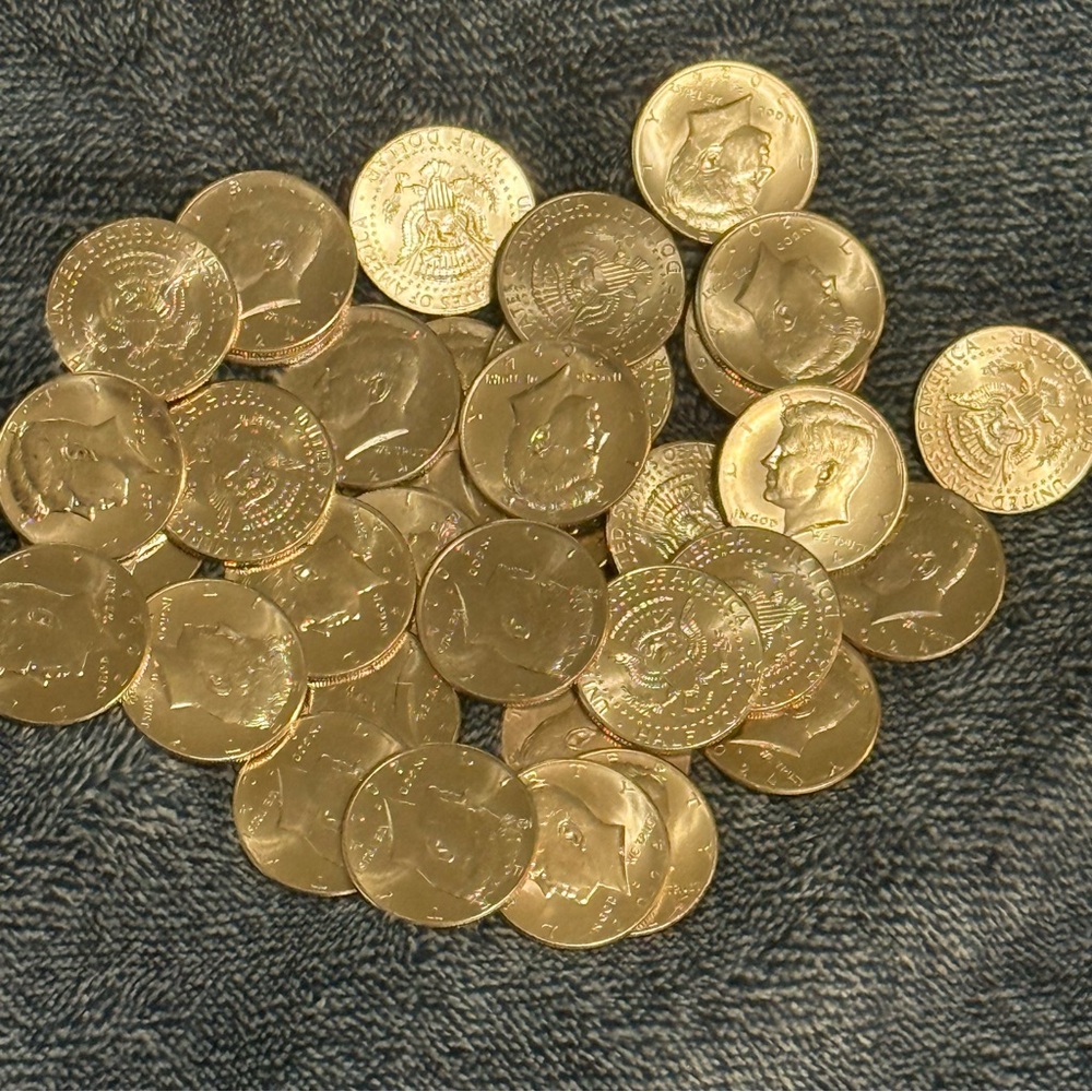 35 UNCIRCULATED 2024 KENNEDY HALF DOLLARS